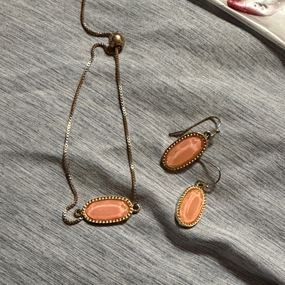 Elegant Gold and Peach Jewelry Set